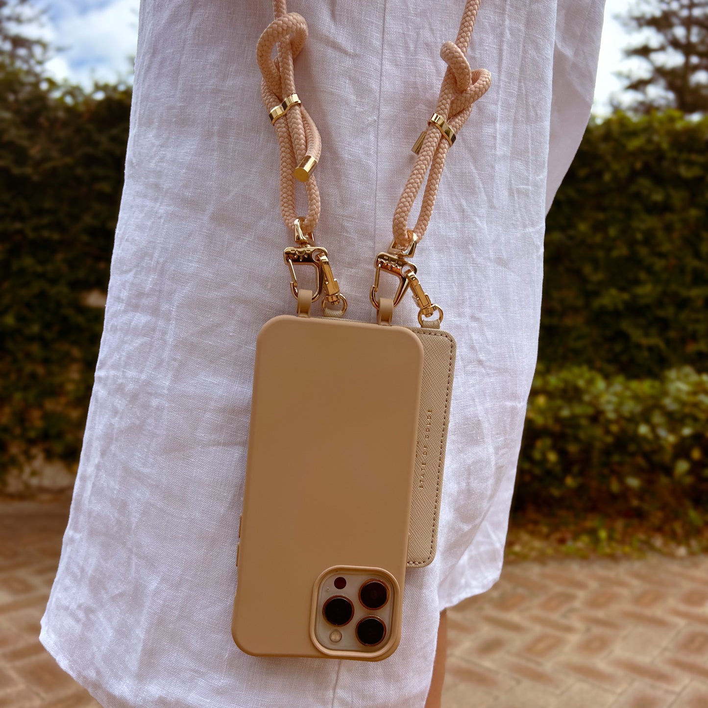 The Hook Wallet - Sand Gold