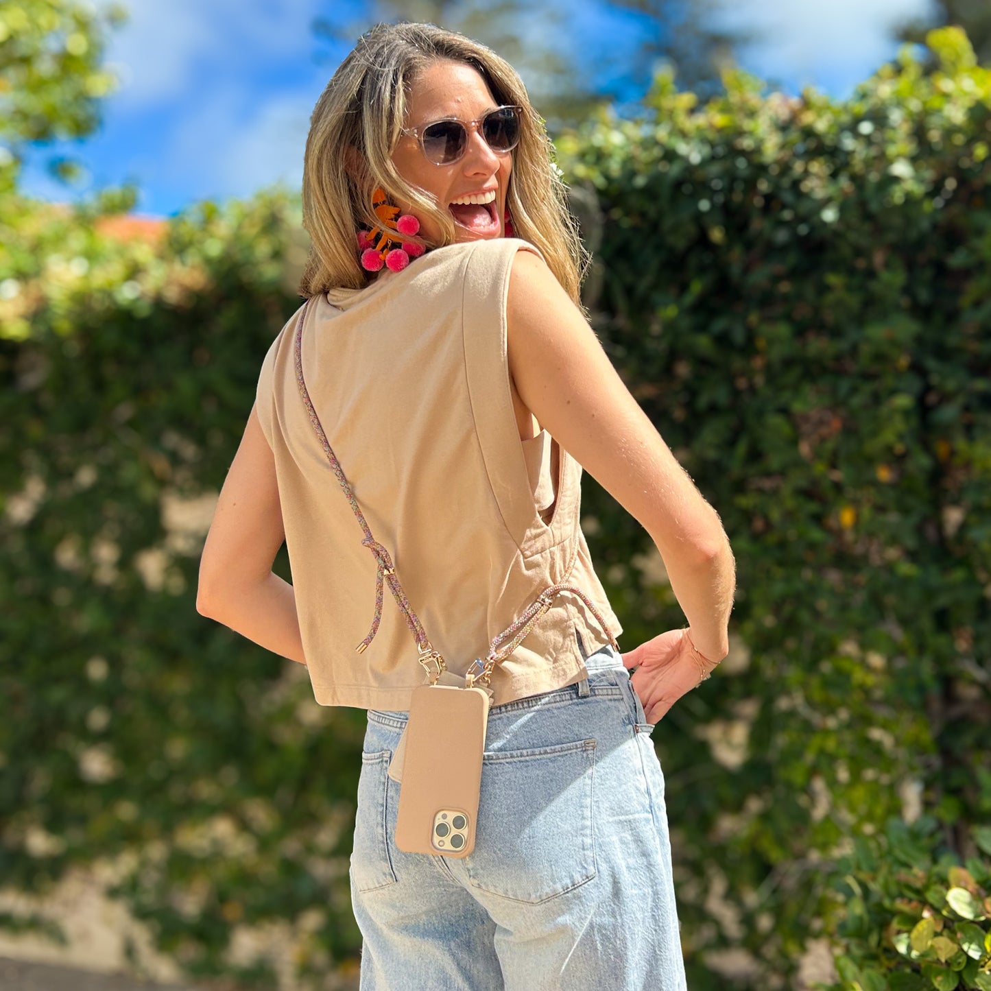 The Hook Wallet - Sand Gold